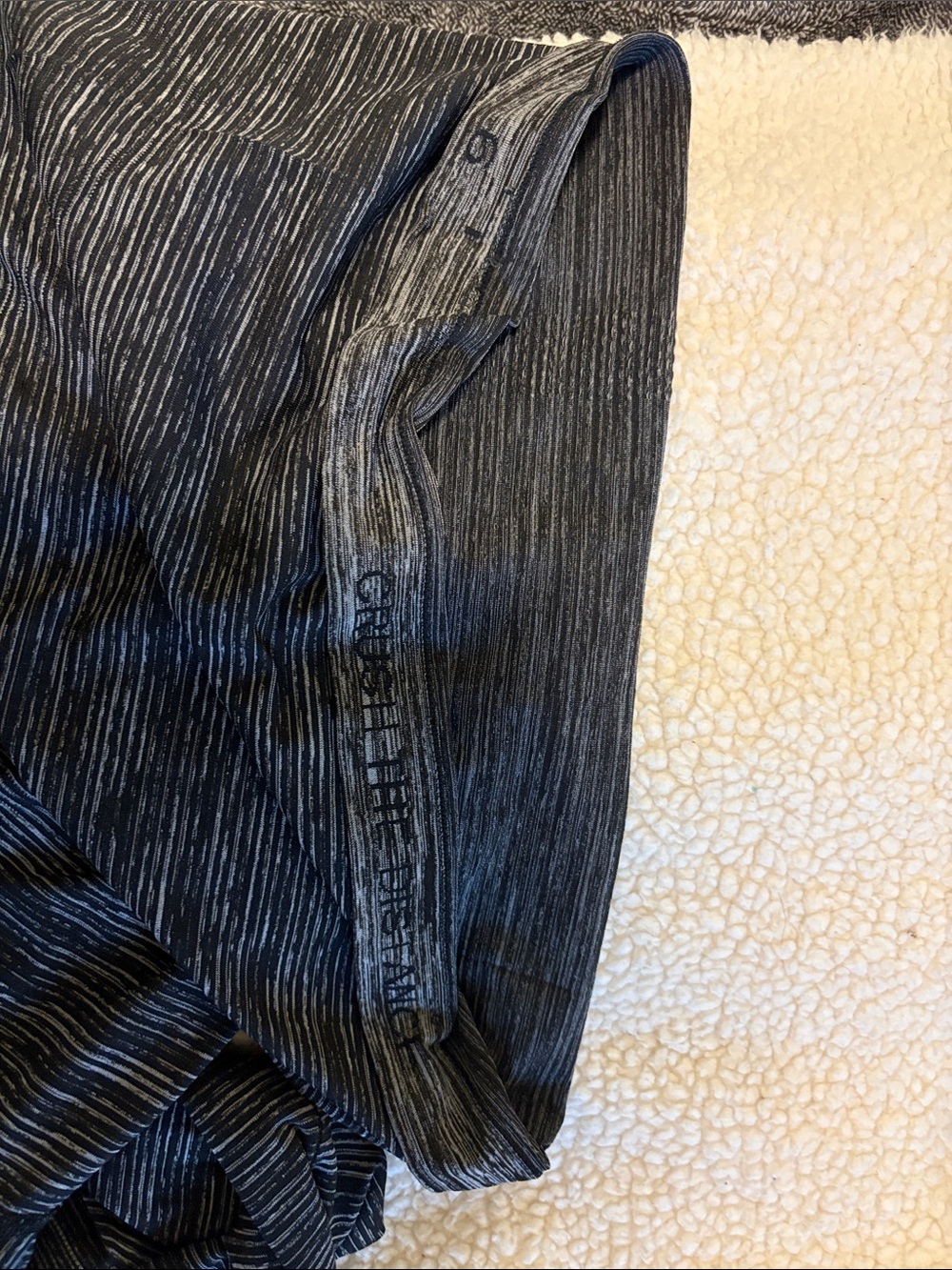 Lululemon Swiftly Tech Long Sleeve Size 6 - Picture 4 of 4